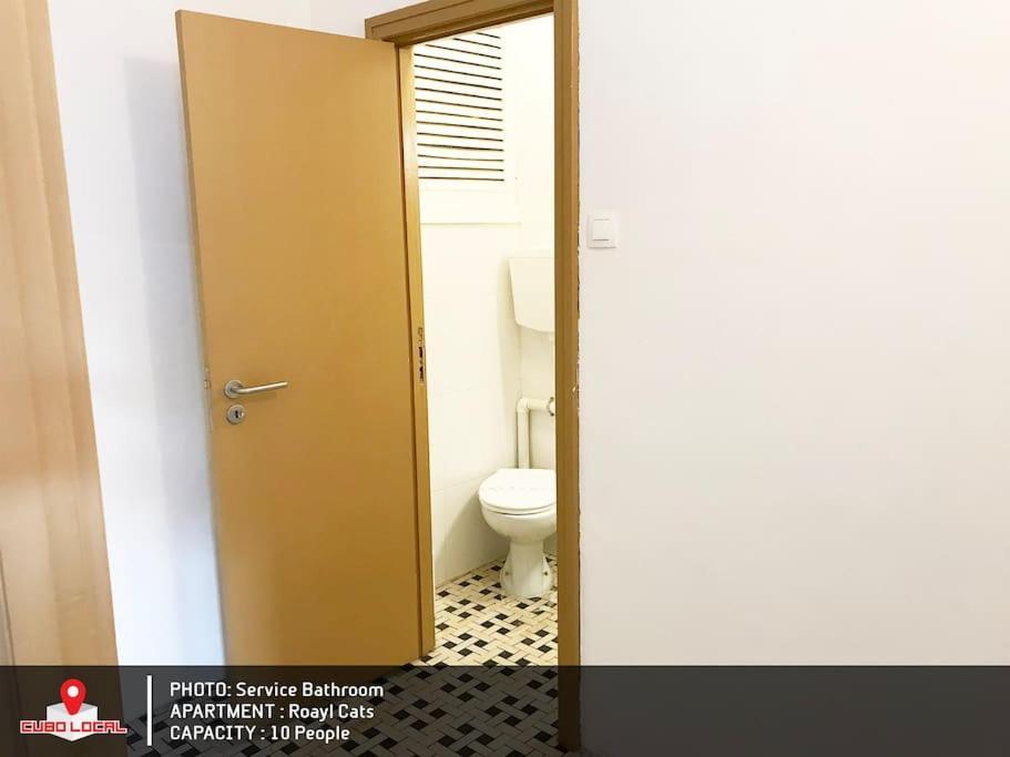 Royal Cats Apartment Порто Екстериор снимка