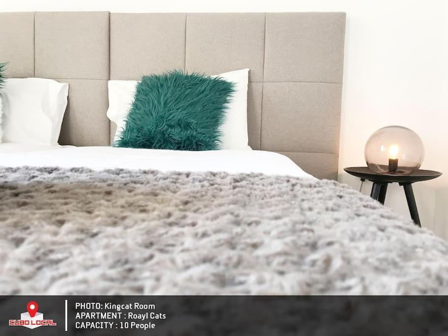 Royal Cats Apartment Порто Екстериор снимка
